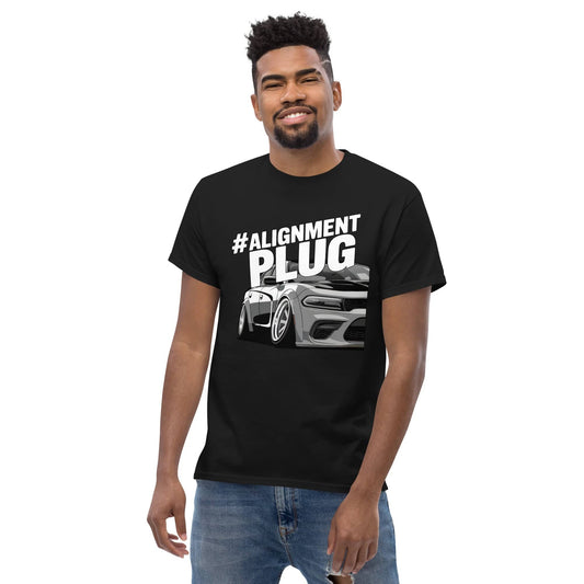 #Alignment PLUG T-Shirt in Black featuring a sporty design for car enthusiasts